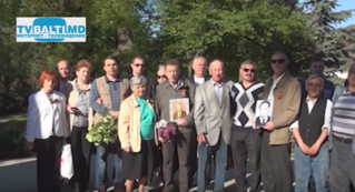 Минута молчания по погибшим в ВОВ в Бельцах