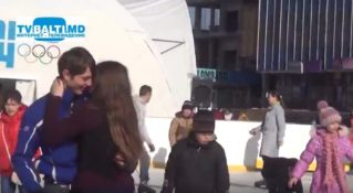 На катке 8 марта- это круто!!! С Праздником!!!