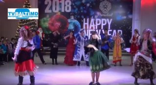 Новогоднее поздравление от гимназии 9 Бельц