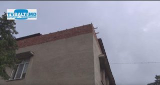 Во время урагана снесло крышу в детском саду №36-Бельцы