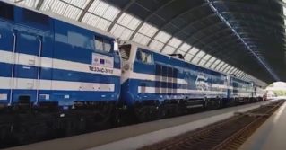 Прибытие новых тепловозов ТЭ33АС на станцию Кишинёв