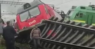 Крушение поезда… No comment …