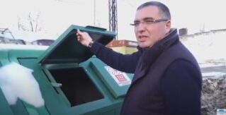 Примар Бельц выбирает новые мусорные контейнеры закрытого типа.