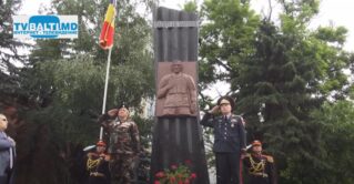 На какие средства был установлен памятник воинам погибшим в Приднестровском конфликте