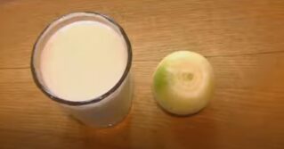 Народные рецепты от кашля:отвар лука в молоке