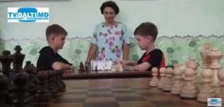 Школа шахмат в Бельцах воспитывает Чемпионов