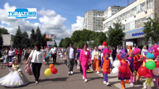 Детский костюмированный парад в Бельцах